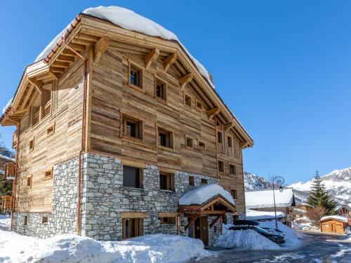 Luxueux 5 pièces avec cheminée, balcon panoramique, proche des pistes - Val-d'Isère