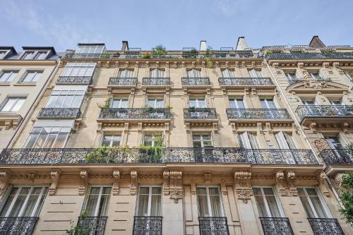 Résidence Center of Paris by Studio prestige