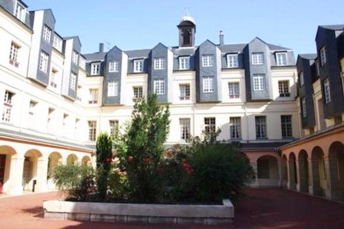 Havre de Paix au Centre de Rouen