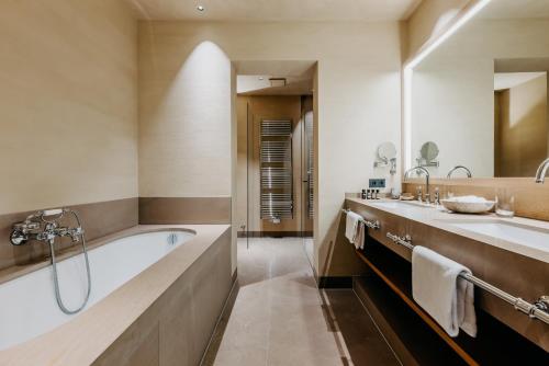 Koupelna v ubytování Hotel PURS