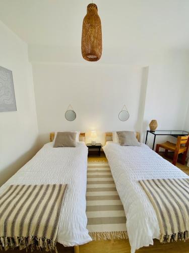 Bright modern 3 BR in Portimao downtown