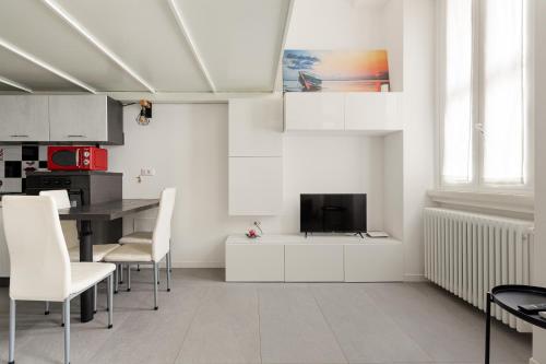 GuestHost - Cosy and Quiet Apartment in Milano