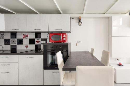 GuestHost - Cosy and Quiet Apartment in Milano