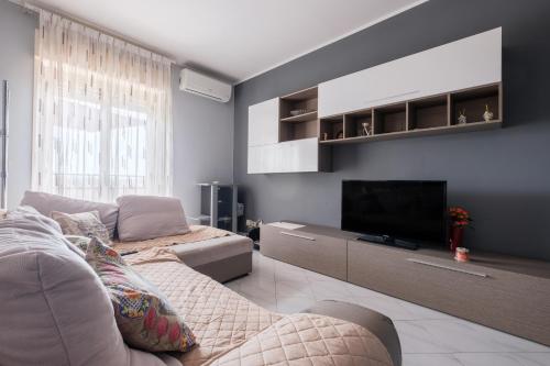 Apartment Castle