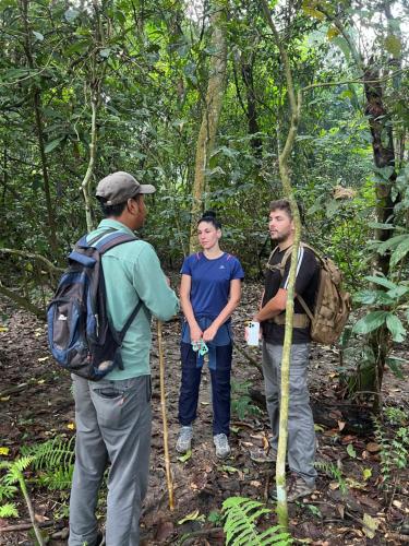 Clientes alojados en Hotel Chitwan Park Village