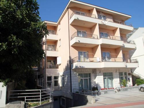 Gallery image of Apartments Villa Katarina in Makarska