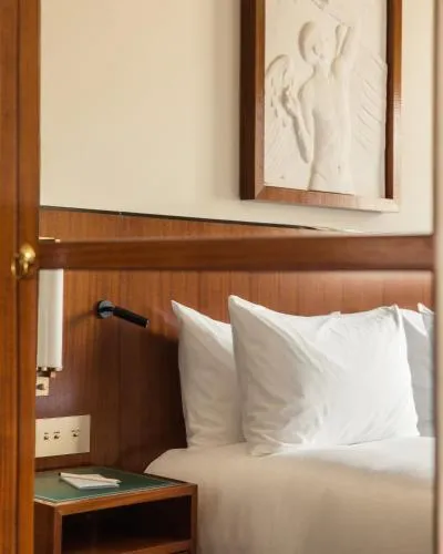 Hôtel Des Grands Voyageurs photo 11