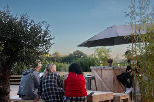 Επισκέπτες που μένουν στο Dartmoor Lodge Hotel