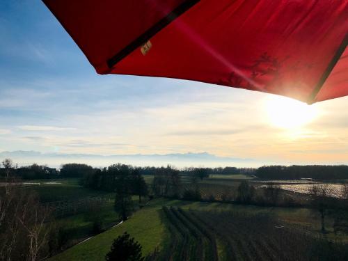 Φωτογραφία από το άλμπουμ του Ferienwohnung Alina- Penthouse Wohnung mit atemberaubendem Blick zum Bodensee σε Kressbronn am Bodensee