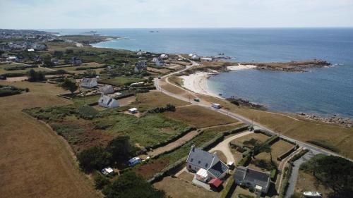 an aerial view of a beach and the ocean at STERENN VOR - Appartement vue mer in Lampaul-Plouarzel