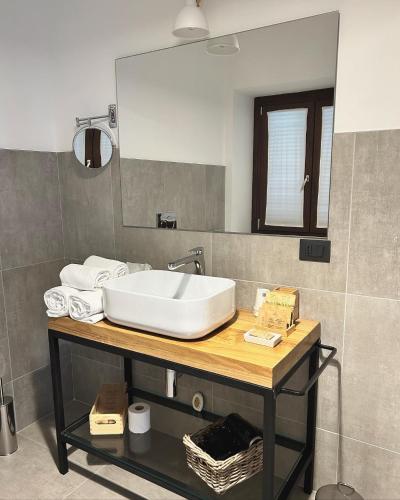Φωτογραφία από το άλμπουμ του Bed and Breakfast MADERA σε Guarene