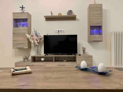 Alexa's Downtown Apartment