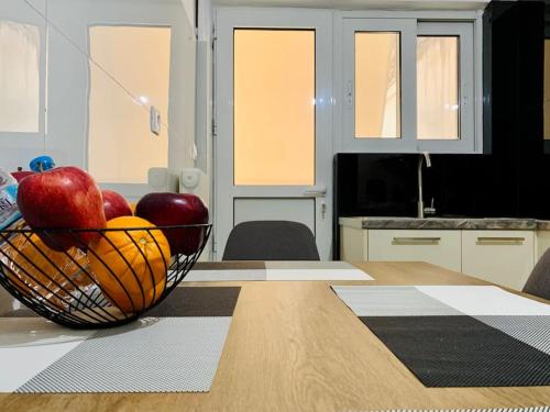 Alexa's Downtown Apartment