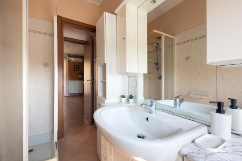 Ванная комната в Una Finestra Sulle Montagne