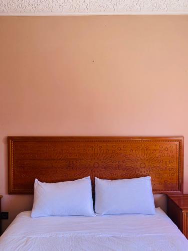 Кровать или кровати в номере Imsouane Cliff House