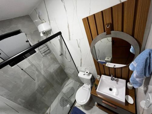 Bilik mandi di Meu Loft Barra Nova 4