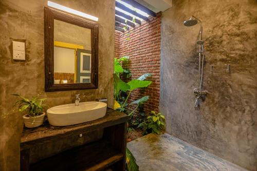Un baño de Banana Bunks Mirissa