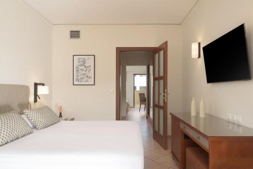 Theartemis Palaceにあるベッド