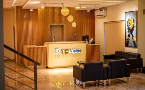 Tevom Hotel and Suite