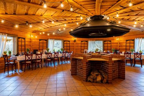 Restoran atau tempat lain untuk makan di Teatralna1