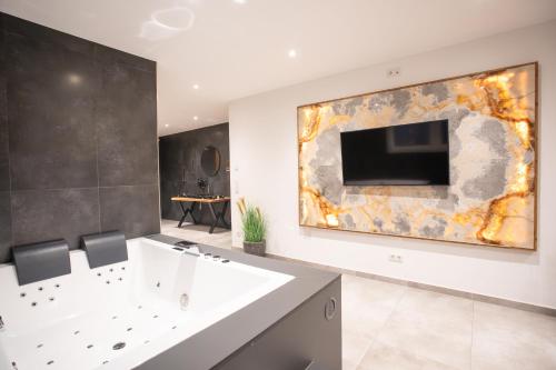 Private Spa & Garden Alpi mit Sauna und Whirlpool photo 3