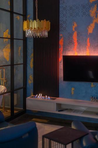 Televisyen dan/atau pusat hiburan di Stari Toranj IV studio apartman