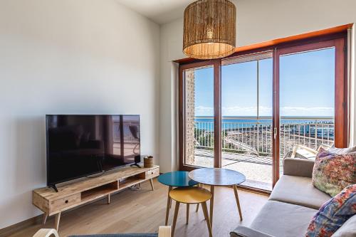 Torrevieja port views with AC and WIFI
