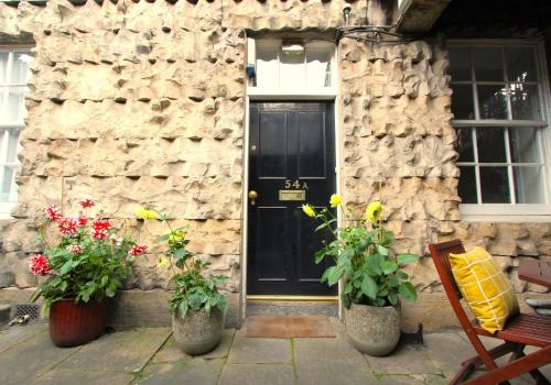 City Centre New Town 2 Bedroom Flat photo 30