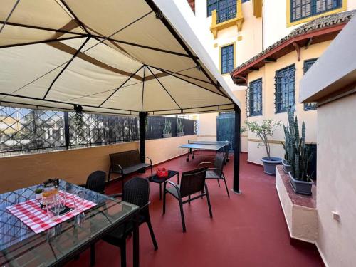 En restaurang eller annat matställe på Colonial Villa in Las Palmas