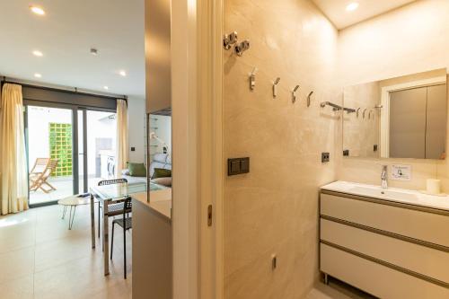 Bajeles City Center Deluxe