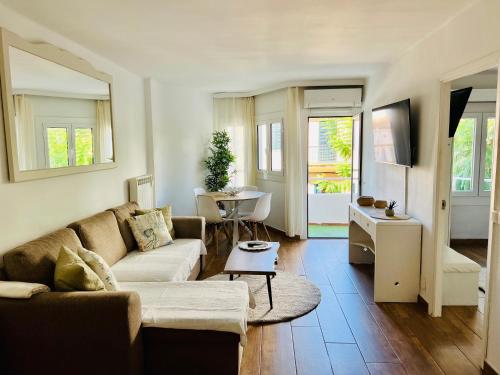 Puerto de Pollença - Beach and Center,Happy Mar