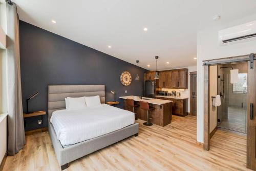 22 Sunniva by FantasticStay