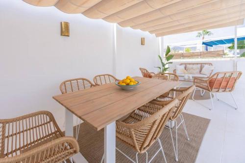 Downtown flat with 46 sqm private rooftop terrace