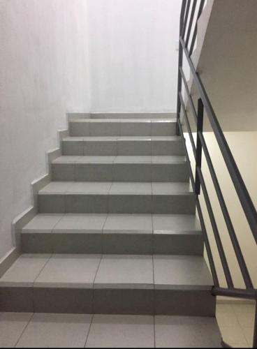 a staircase in a building with a railing at Habitación Privada in Tulancingo