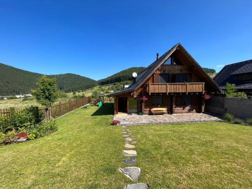 Cabin House Čičmany- Relaxačné zariadenie s ubytovaním