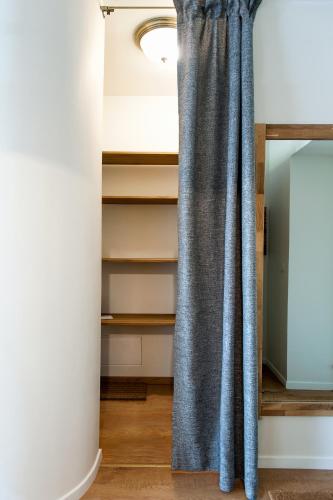 Φωτογραφία από το άλμπουμ του Teika No 1 Apartment in a quiet green area, self check-in στη Ρίγα
