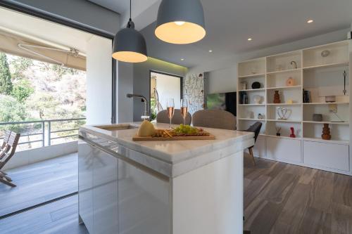 Elegant Suite - Acropolis