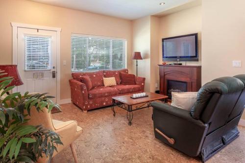 Orchard & Vines Villa Penticton – Photos 2