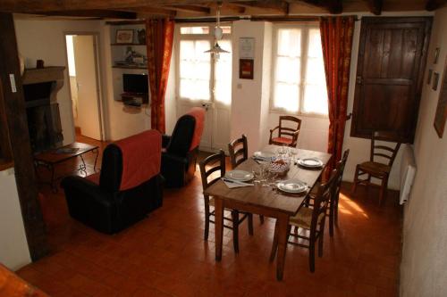 Imagen de la galería de Gîte Gîtes de La Gartempe : Saint-Rémy, en Saint-Rémy-en-Montmorillon