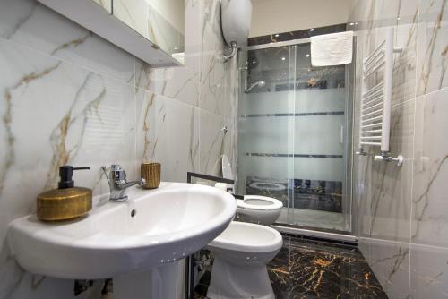 Ένα μπάνιο στο Irooms Foria 215