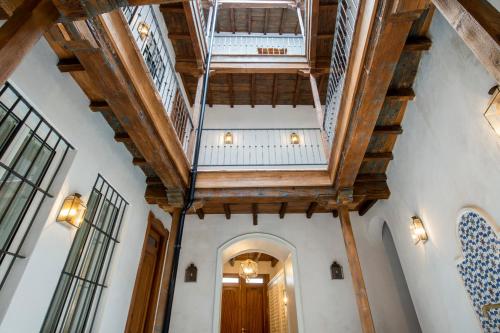 Casa Pilatos Suites Apartments