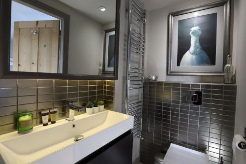 Stylish townhouse 15 mins to Laines & Seafront photo 15