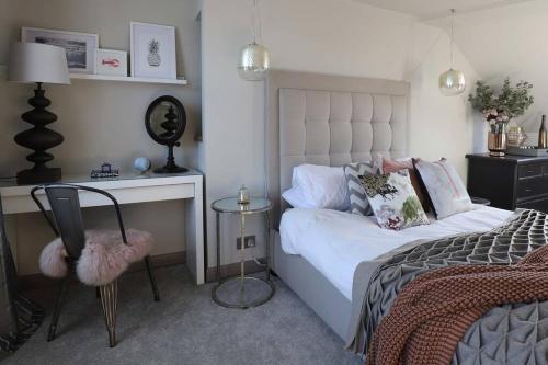 Stylish townhouse 15 mins to Laines & Seafront photo 19