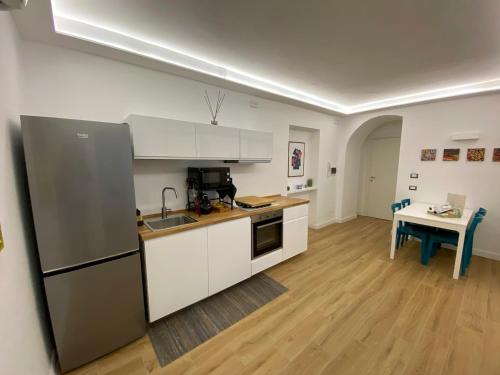 Kjøkken eller kjøkkenkrok på Scarlatti 67 Apartment