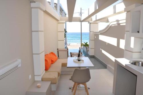Una cocina o zona de cocina en Agios Gordios Beach Resort