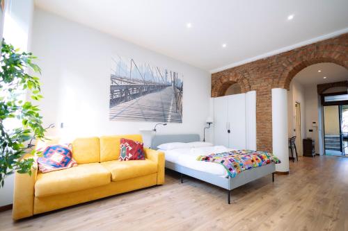 tHE Red Bricks Home - Tricolore San Babila