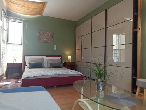 The Loft Beyond The Sea, 3 storey Residence, 67 Mandilara