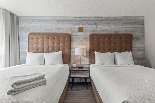 Gallery image of Lamphouse By Basecamp in Canmore