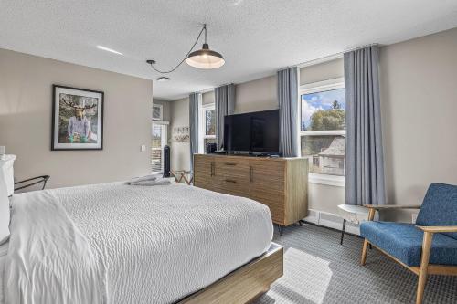 Gallery image of Lamphouse By Basecamp in Canmore