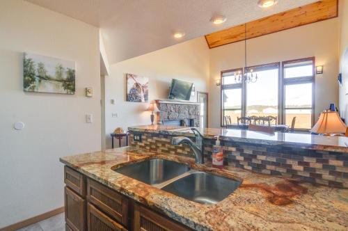 Φωτογραφία από το άλμπουμ του Picturesque Pagosa Springs Retreat with Mtn Views! σε Pagosa Springs